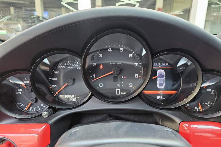 Used Porsche 911 2012 Carrera 3.4L Odometer Close Up