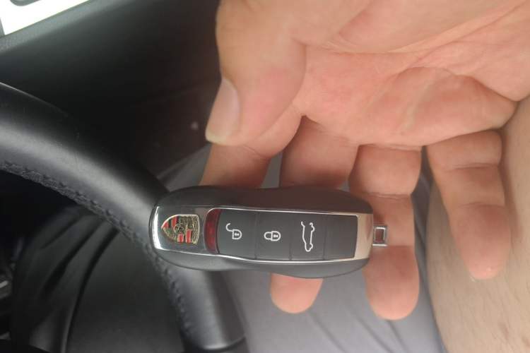 Used Porsche 911 2012 Carrera 3.4L Vehicle Key