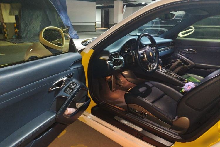 Used Porsche 911 2012 Carrera 3.4L Driver Seat