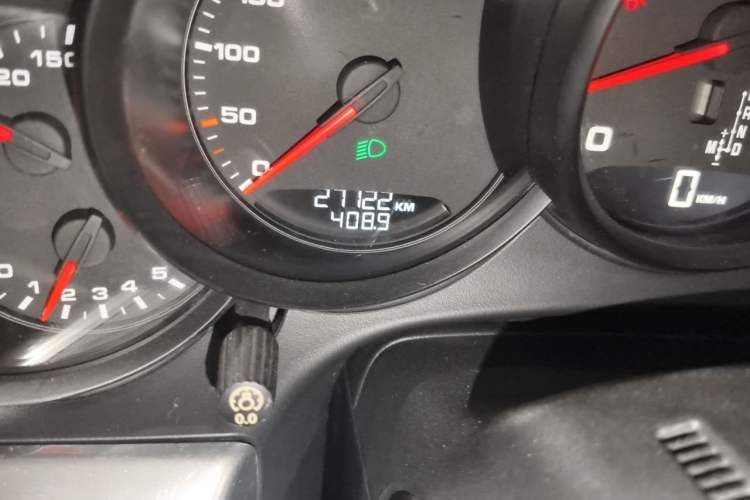Used Porsche 911 2012 Carrera 3.4L Odometer Close Up