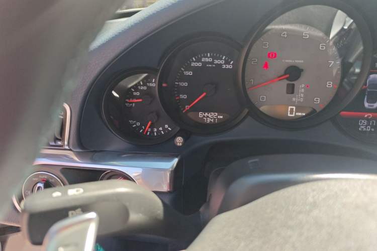 Used Porsche 911 2012 Carrera S Cabriolet 3.8L Odometer Close Up