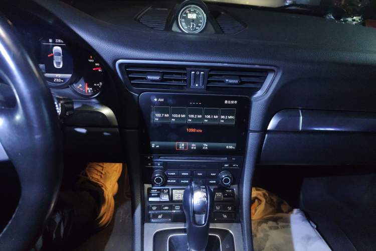 Used Porsche 911 2012 Carrera 3.4L Audio And AC Panel