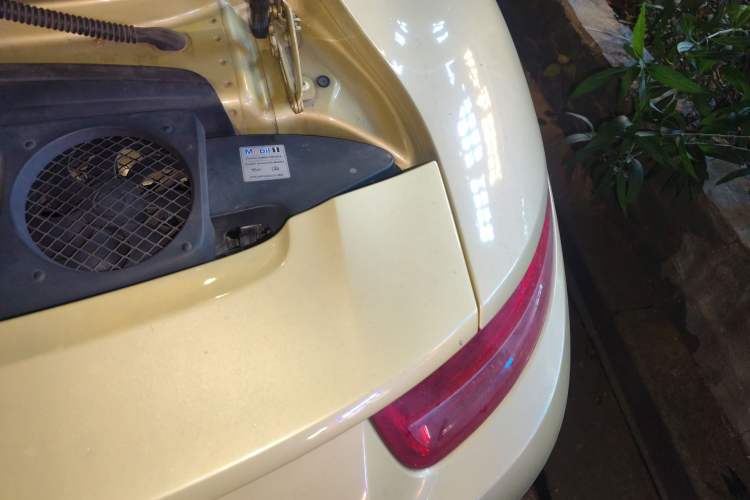 Used Porsche 911 2012 Carrera 3.4L Engine Bay Left