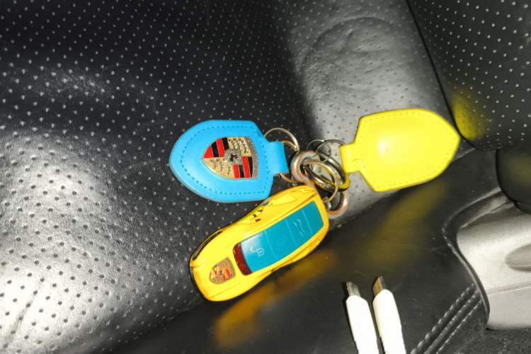 Used Porsche 911 2012 Carrera Cabriolet 3.4L Vehicle Key