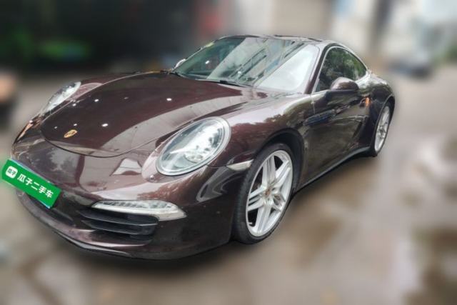 Ojetý Porsche 911 2013 Carrera 4 3.4L