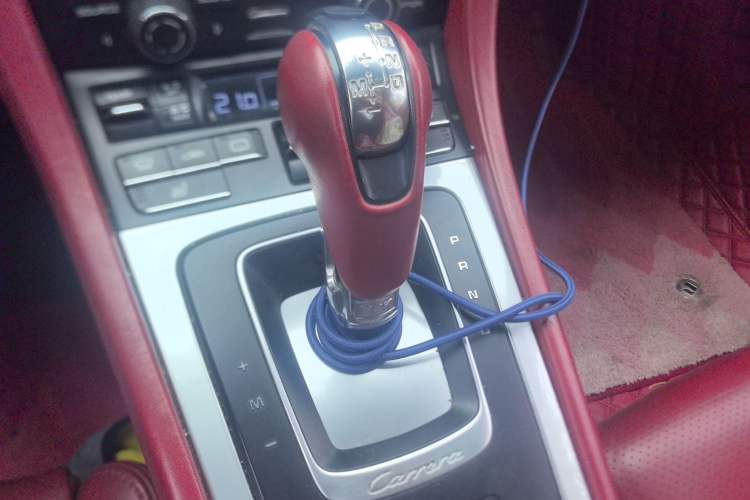 Used Porsche 911 2013 Carrera 4 3.4L Gear Lever