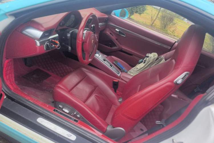Used Porsche 911 2013 Carrera 4 3.4L Left Front Seat