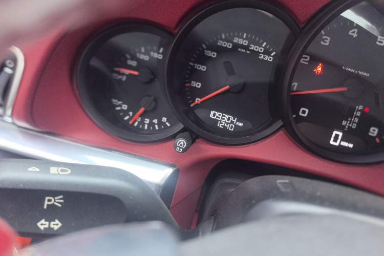 Used Porsche 911 2013 Carrera 4 3.4L Odometer Close Up