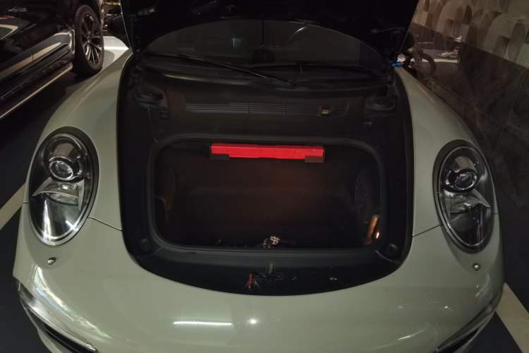 Used Porsche 911 2013 Carrera 4S 3.8L Engine Bay