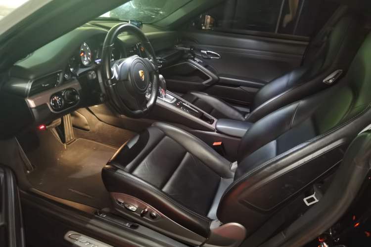 Used Porsche 911 2013 Carrera 4S 3.8L Left Front Seat