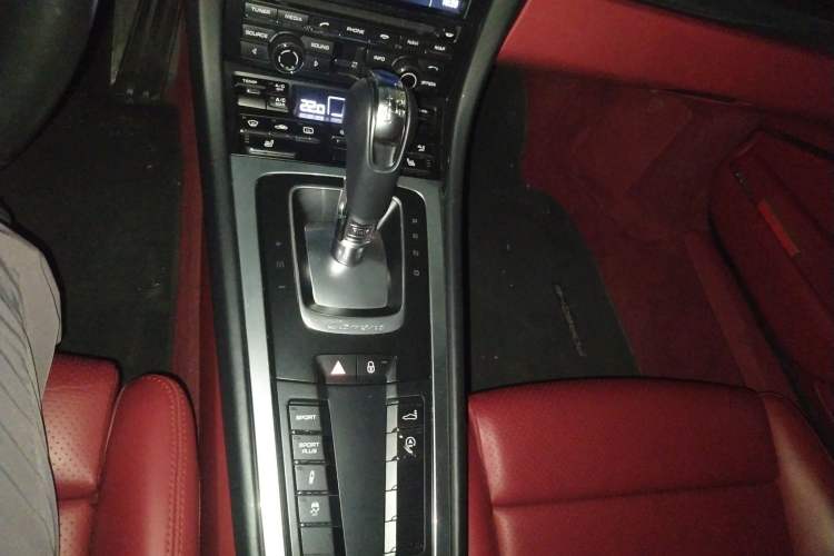 Used Porsche 911 2013 Carrera 4S 3.8L Gear Lever