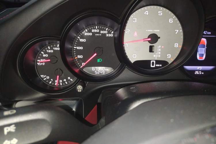 Used Porsche 911 2013 Carrera 4S 3.8L Odometer Close Up