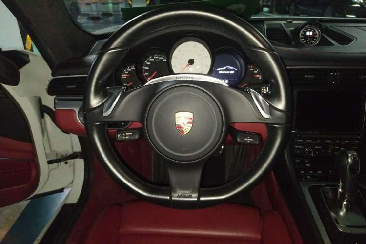 Used Porsche 911 2013 Carrera 4S 3.8L Steering Wheel