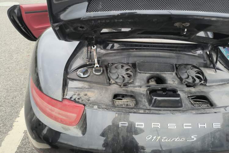 Used Porsche 911 2014 Turbo S 3.8T Engine Bay Right