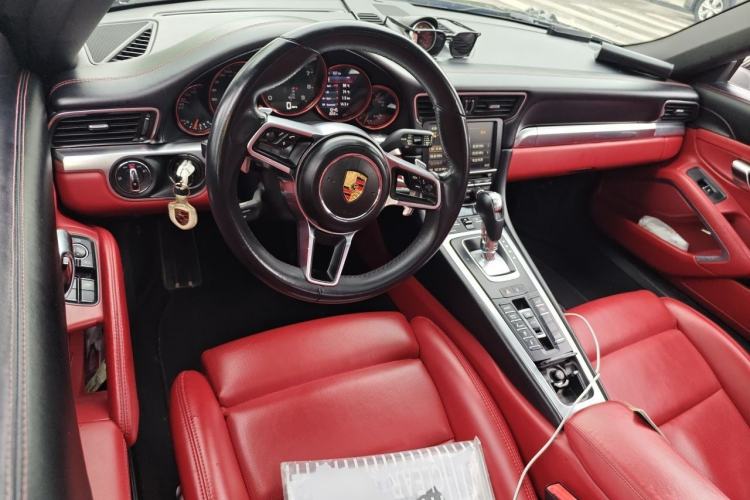 Used Porsche 911 2015 Carrera 3.4L Style Edition Center Console