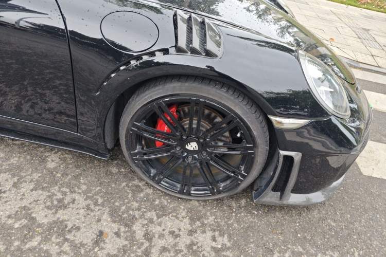 Used Porsche 911 2015 Carrera 3.4L Style Edition Right Front Wheel Hub