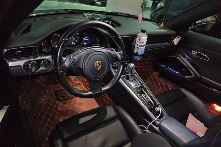 Used Porsche 911 2015 Carrera 3.4L Style Edition Center Console
