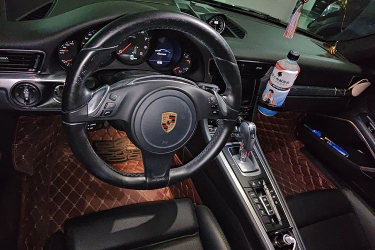 Used Porsche 911 2015 Carrera 3.4L Style Edition Steering Wheel