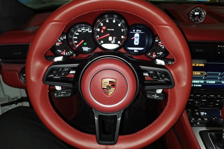 Used Porsche 911 2015 Carrera 3.4L Style Edition Steering Wheel