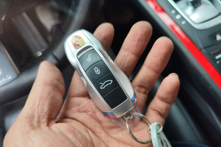 Used Porsche 911 2015 Carrera 3.4L Style Edition Vehicle Key