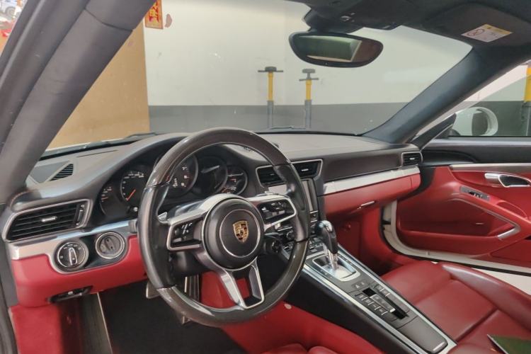 Used Porsche 911 2015 Carrera 3.4L Style Edition Center Console