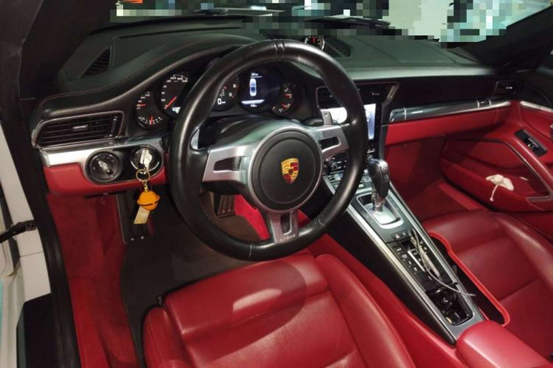 Used Porsche 911 2015 Carrera 4 Cabriolet 3.4L Style Edition Center Console