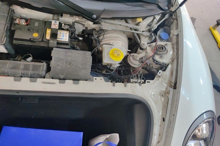 Used Porsche 911 2015 Carrera 3.4L Style Edition Engine Bay Left
