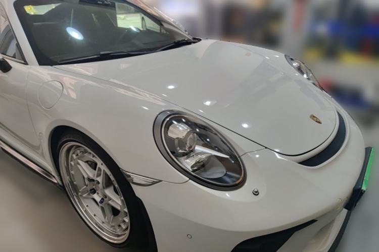 Used Porsche 911 2015 Carrera 3.4L Style Edition Front Right 45 Deg