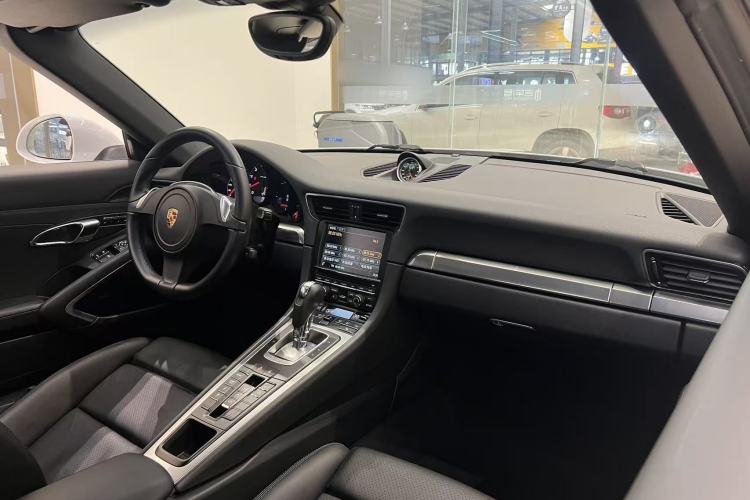 Used Porsche 911 2015 Carrera Cabriolet 3.4L Style Edition Interior 1