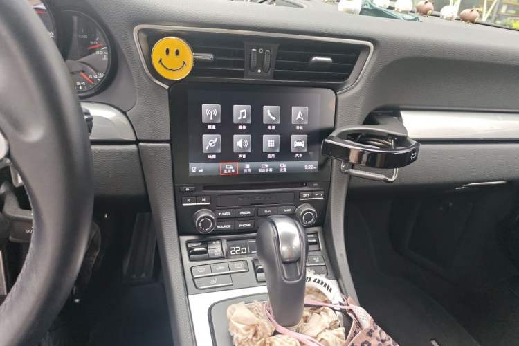 Used Porsche 911 2016 Carrera 3.0T Audio And AC Panel