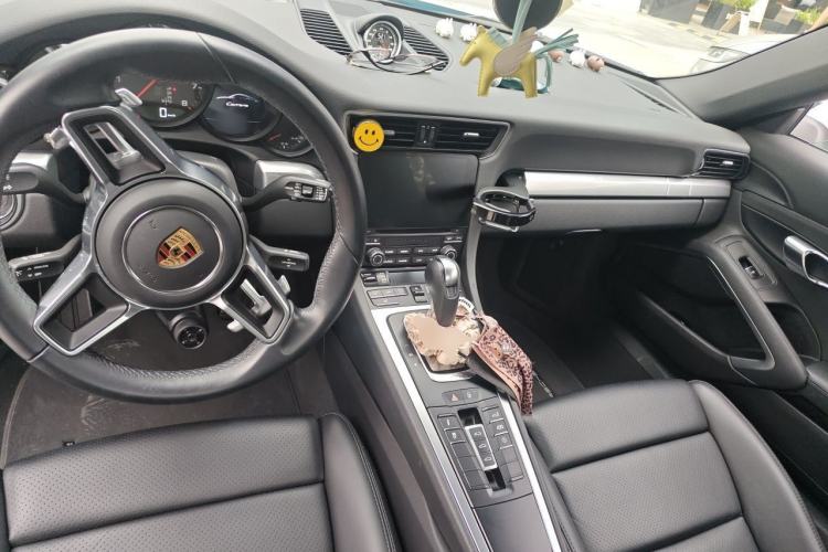 Used Porsche 911 2016 Carrera 3.0T Center Console