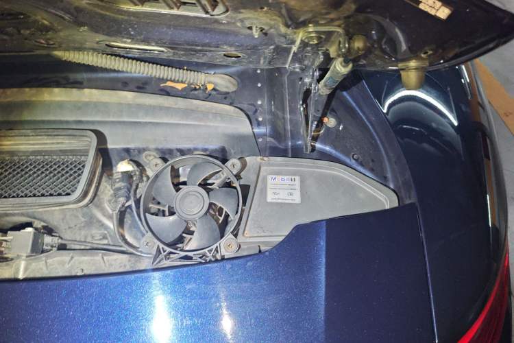 Used Porsche 911 2016 Carrera 3.0T Engine Bay Left