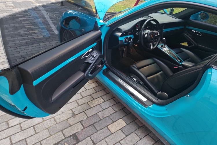 Used Porsche 911 2016 Carrera 4S 3.0T Interior 3