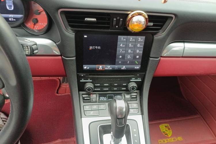 Used Porsche 911 2016 Carrera 4S 3.0T Audio And AC Panel
