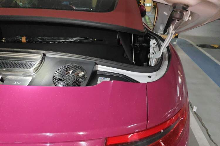 Used Porsche 911 2016 Carrera Cabriolet 3.0T Engine Bay Left