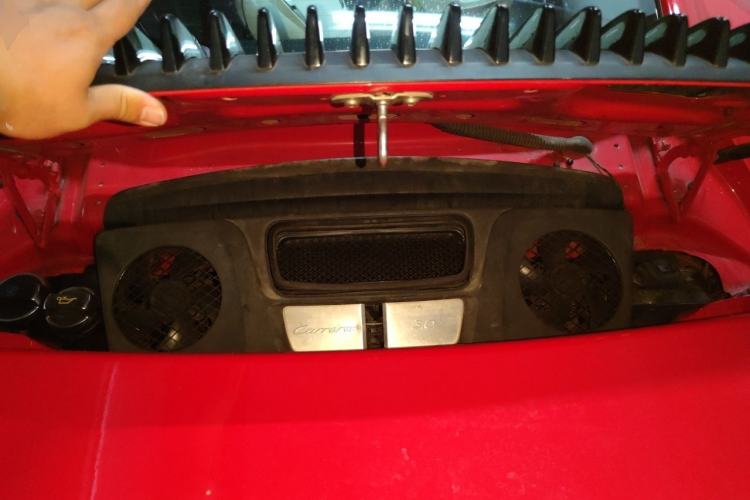 Used Porsche 911 2016 Carrera 3.0T Engine Bay