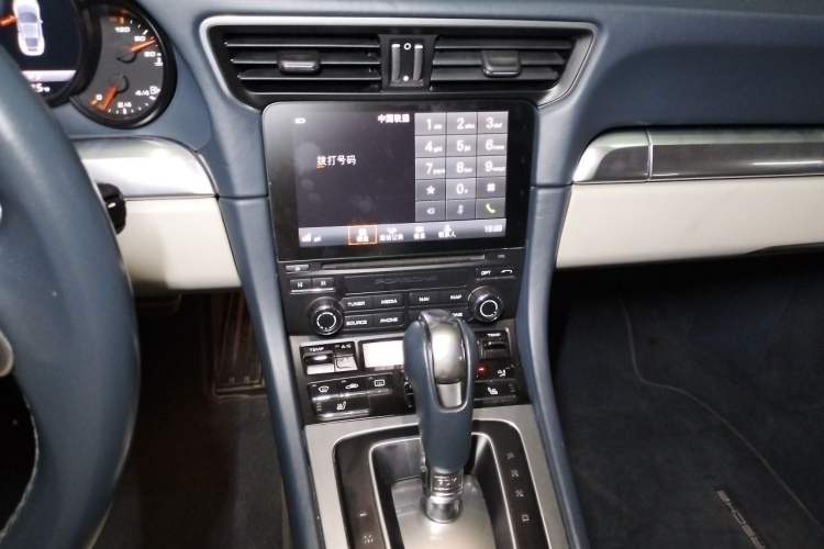 Used Porsche 911 2016 Carrera 3.0T Audio And AC Panel