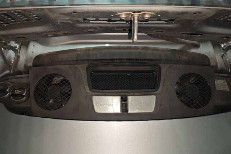 Used Porsche 911 2016 Carrera 3.0T Engine Bay