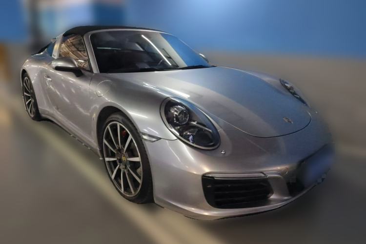 Used Porsche 911 2016 Targa 4 3.0T Front Right 45 Deg
