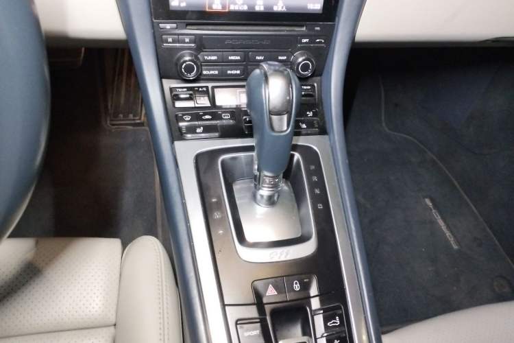 Used Porsche 911 2016 Carrera 3.0T Gear Lever