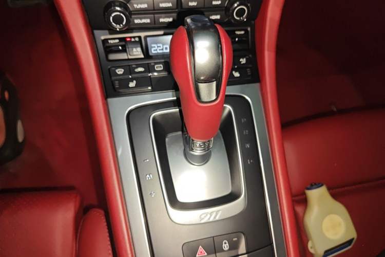 Used Porsche 911 2016 Carrera 3.0T Gear Lever