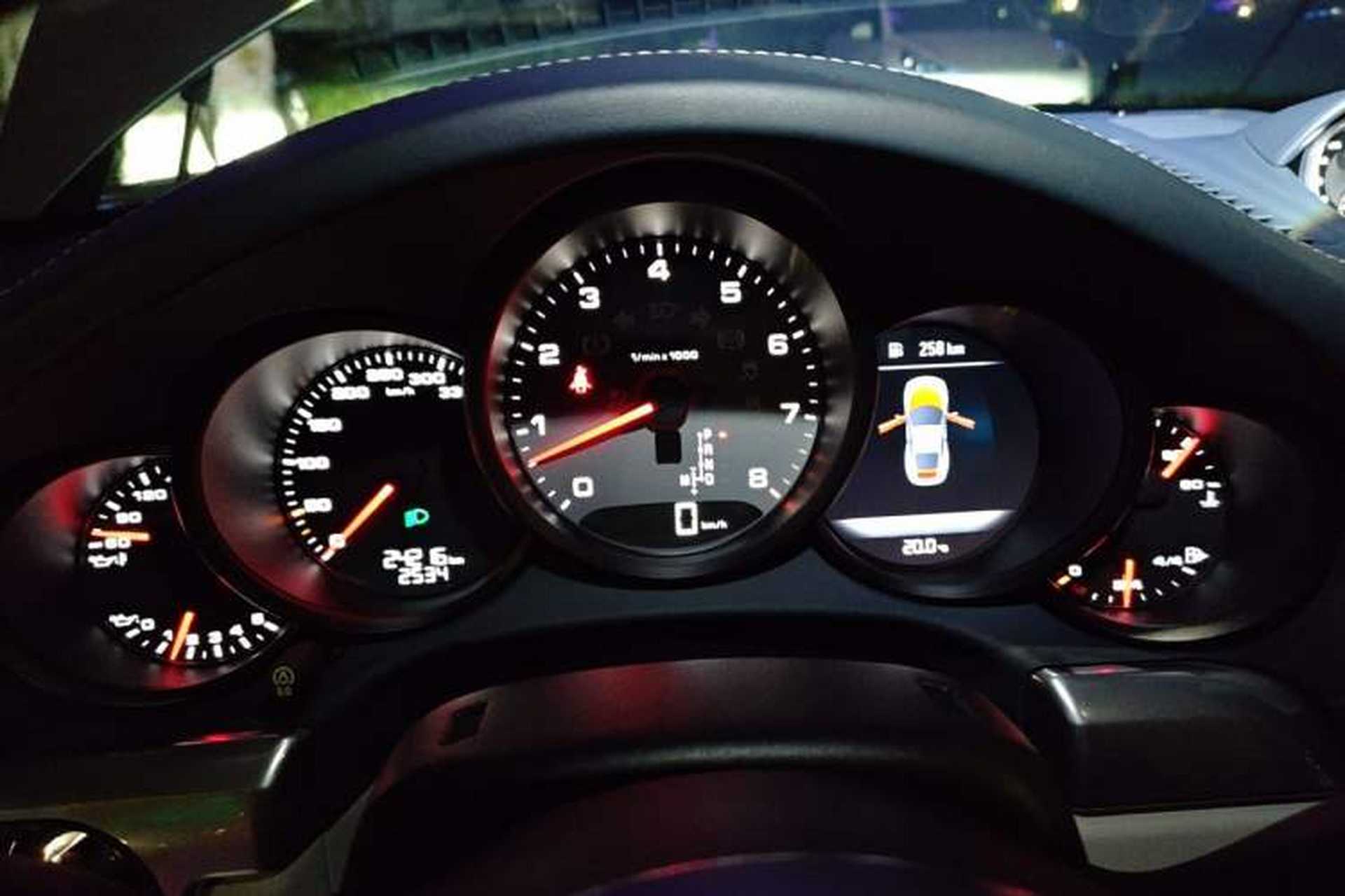 Used Porsche 911 2016 Carrera 4S 3.0T Instrument Cluster