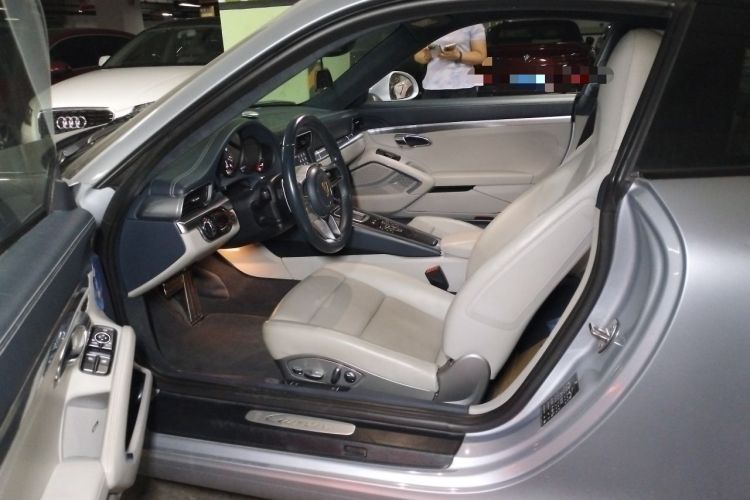 Used Porsche 911 2016 Carrera 3.0T Left Front Seat