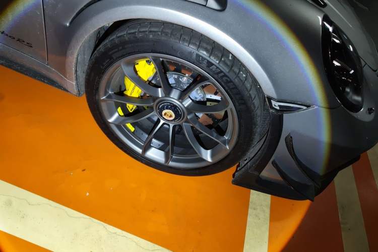 Used Porsche 911 2016 Turbo S 3.8T Right Front Wheel Hub