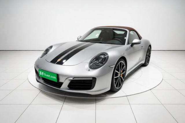 Ojetý Porsche 911 2016 Carrera Cabriolet 3.0T