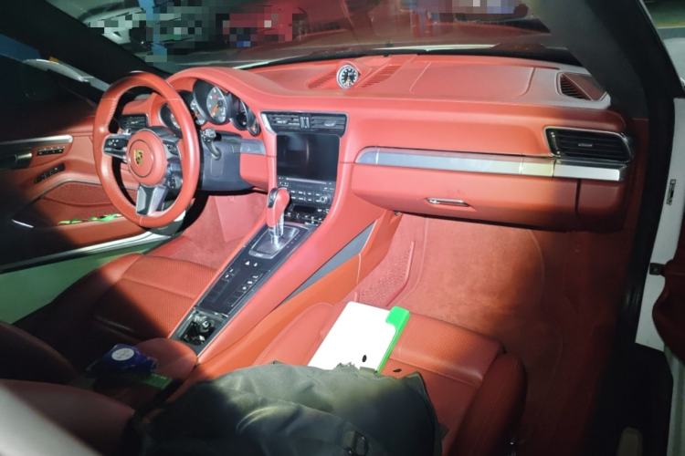 Used Porsche 911 2016 Carrera 3.0T Center Console
