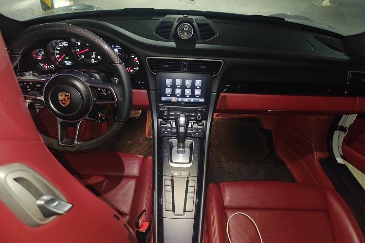 Used Porsche 911 2016 Carrera 3.0T Center Console