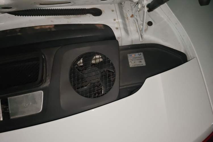 Used Porsche 911 2016 Carrera 3.0T Engine Bay Left