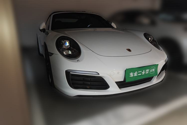 Used Porsche 911 2016 Carrera Cabriolet 3.0T Front Right 45 Deg
