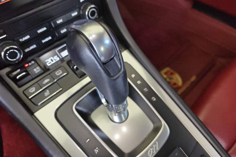 Used Porsche 911 2016 Carrera 3.0T Gear Lever